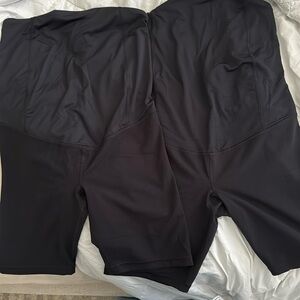 Set of 2 Isabel Maternity by Ingrid and Isabel Maternity Bike shorts
